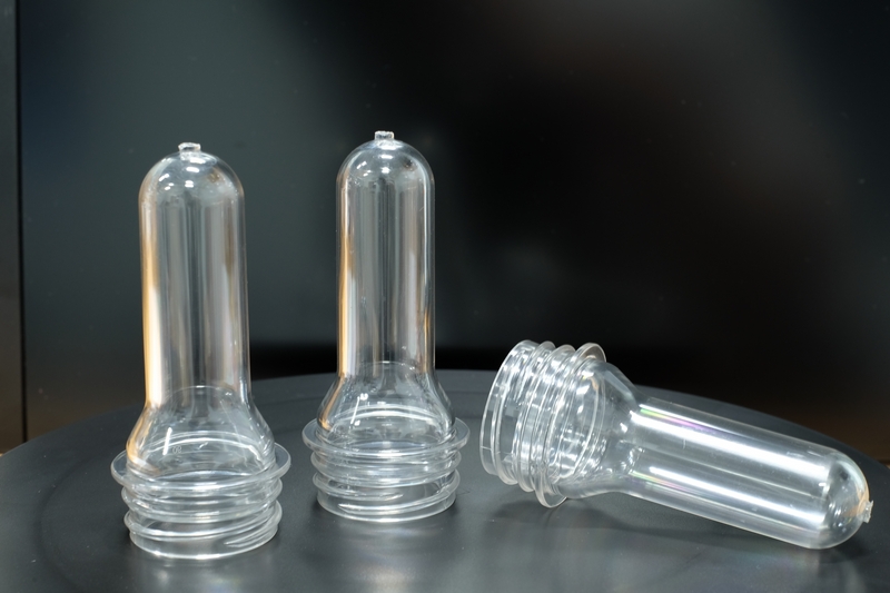 Phôi chai PET miệng 38mm